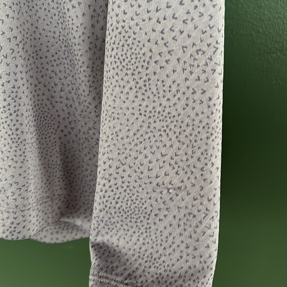 Women’s Patagonia Quarter Zip. Purple, adorable heart-like pattern.Lightweight.M - Picture 5 of 8